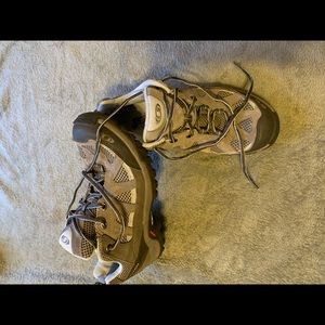 Brand new Salomon hiking shoes